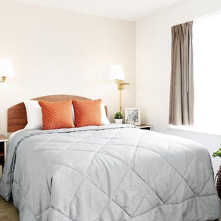 Intown Suites Extended Stay Indianapolis In -I70 Post Drive المظهر الخارجي الصورة